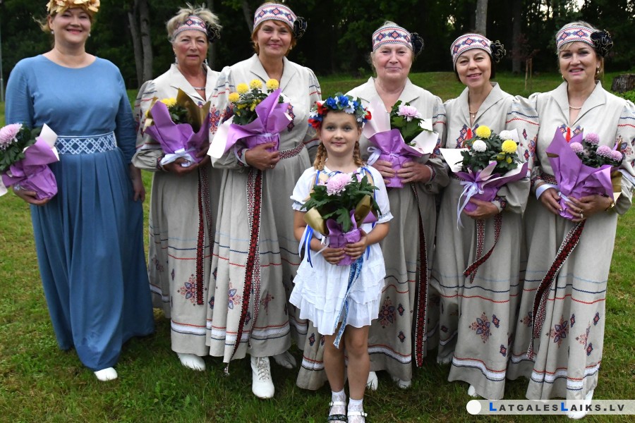 photo.jpg