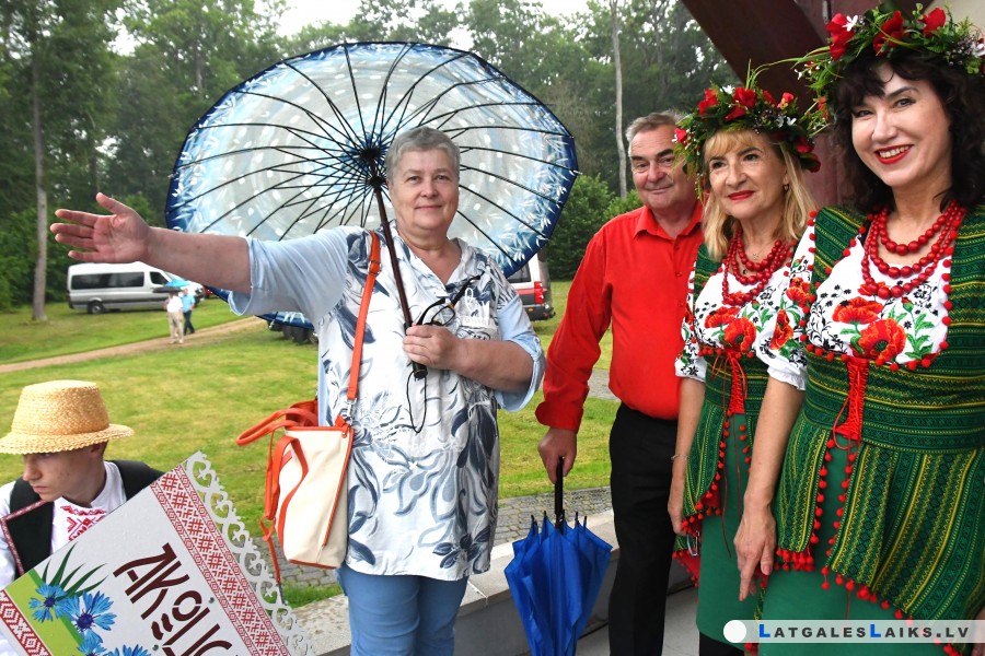 photo.jpg