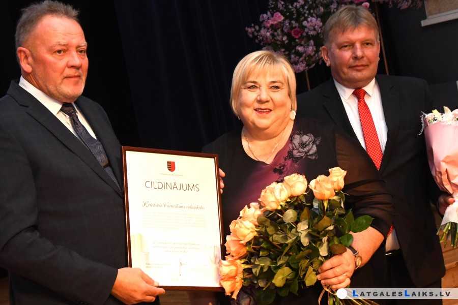 Krāslavas Varavīksnes vidusskola nosvinēja 35 gadu jubileju