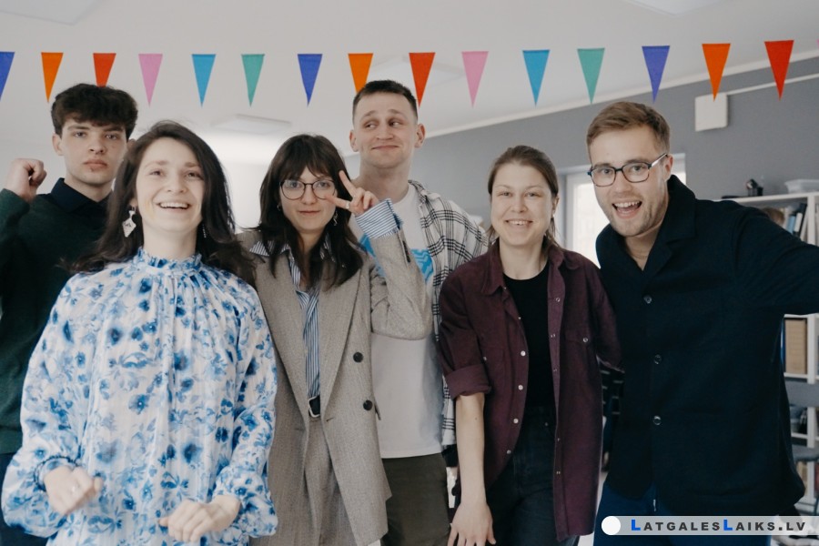 “New East” ir vieta, kur ikviens var ieelpot brīvību