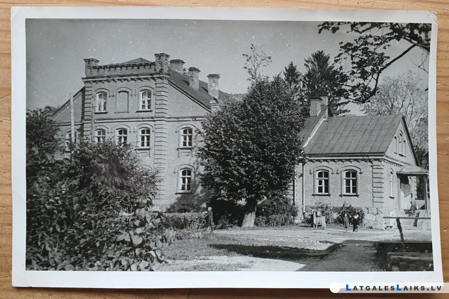photo.jpg