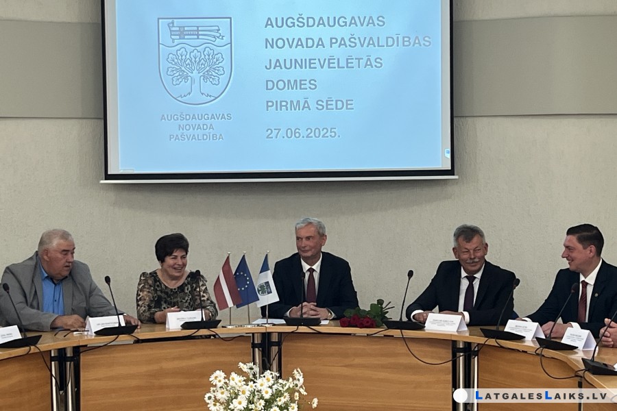 Par Augšdaugavas novada domes priekšsēdētāju kļuvis Vitālijs Aizbalts