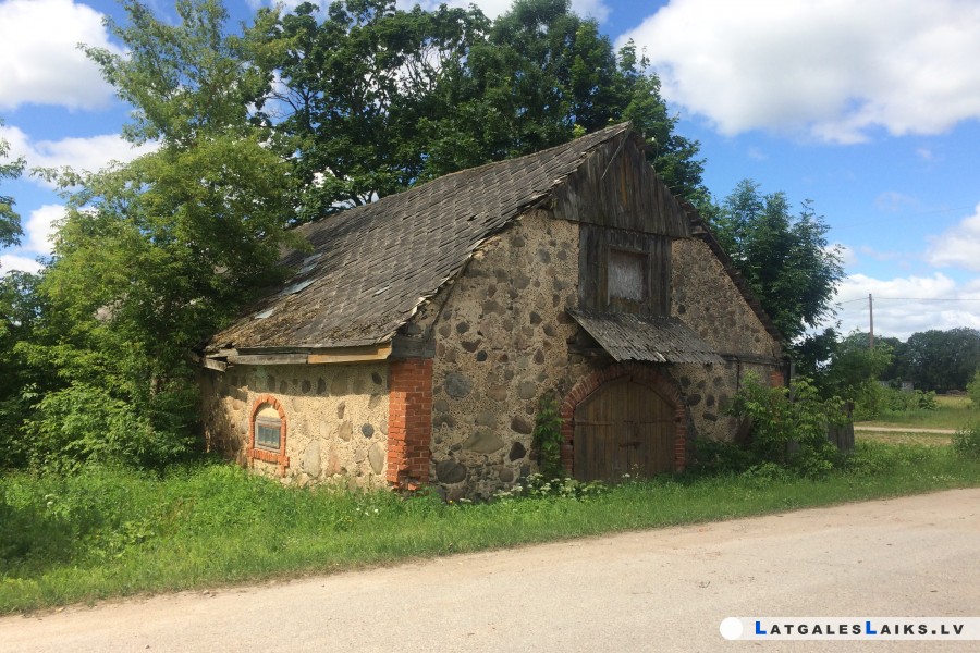 photo.jpg