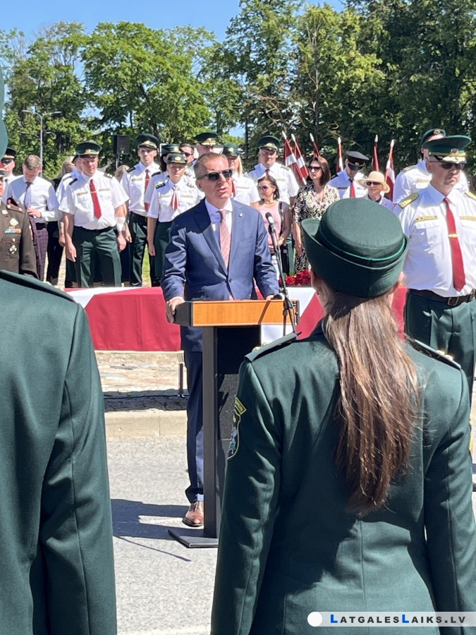 photo.jpg
