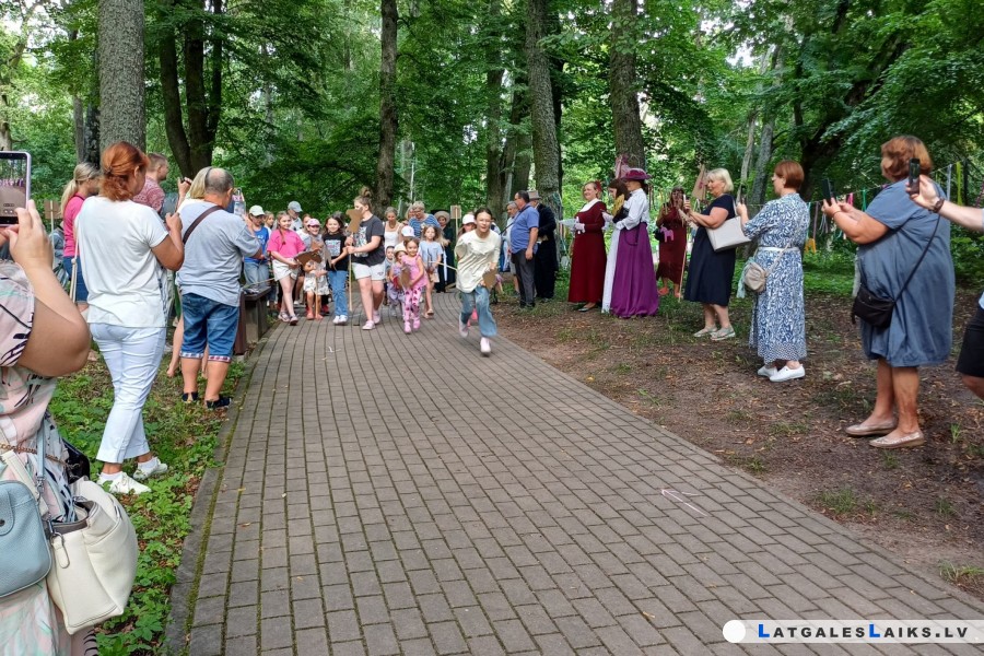 photo.jpg