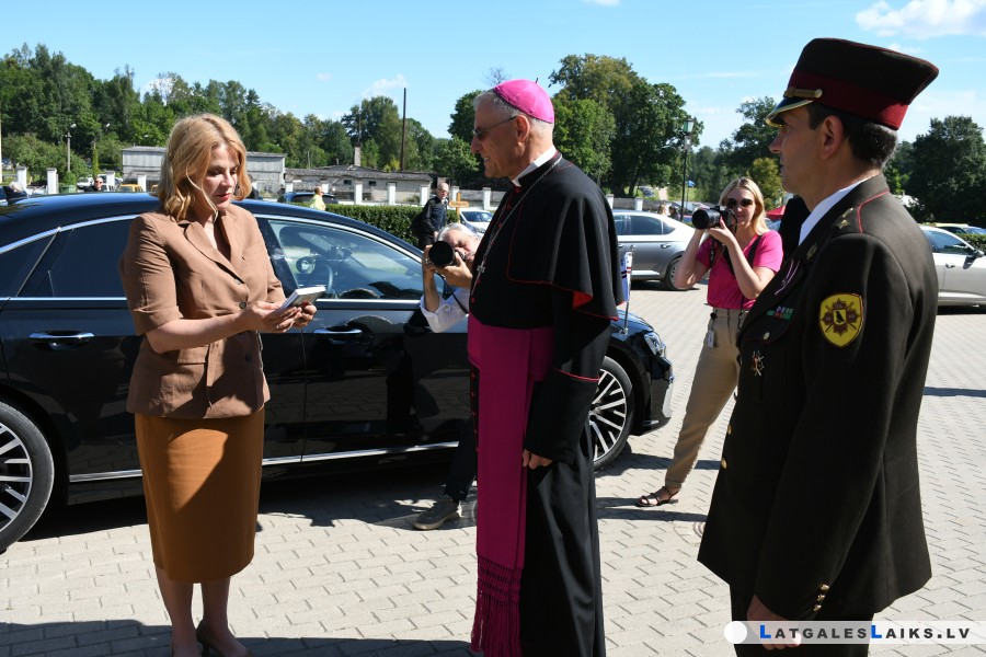 photo.jpg