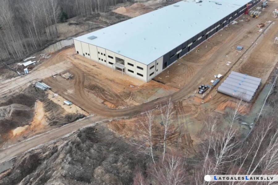 Iznomās “ALTOP” industriālā parka telpas
