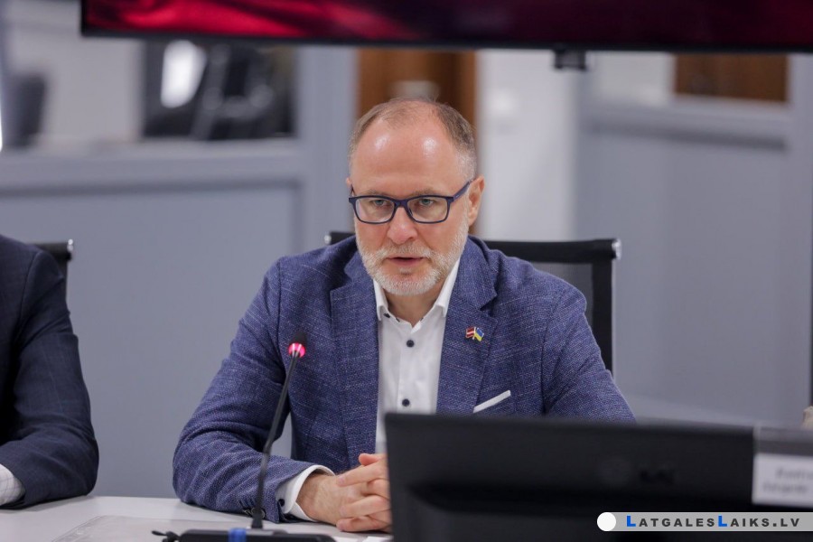 Aizsardzība ir svarīga, taču nedrīkst aizmirst par cilvēkiem