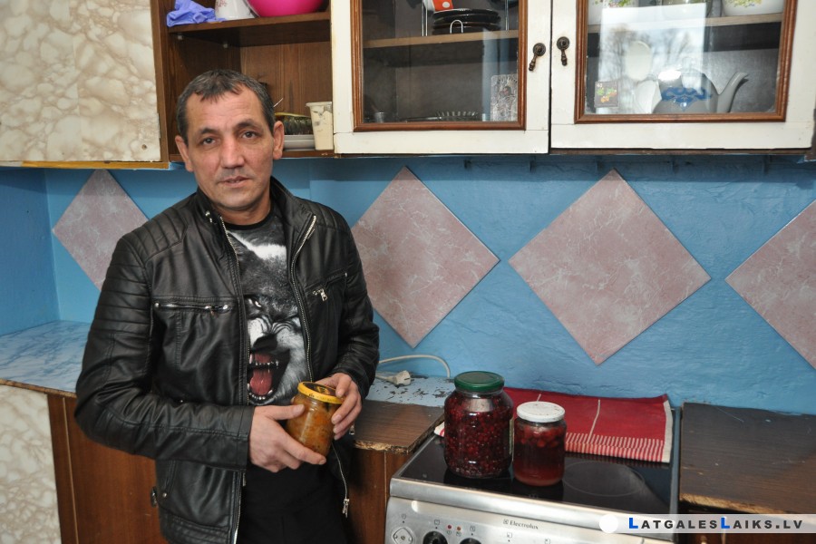 Kas traucē romiem integrēties sabiedrībā