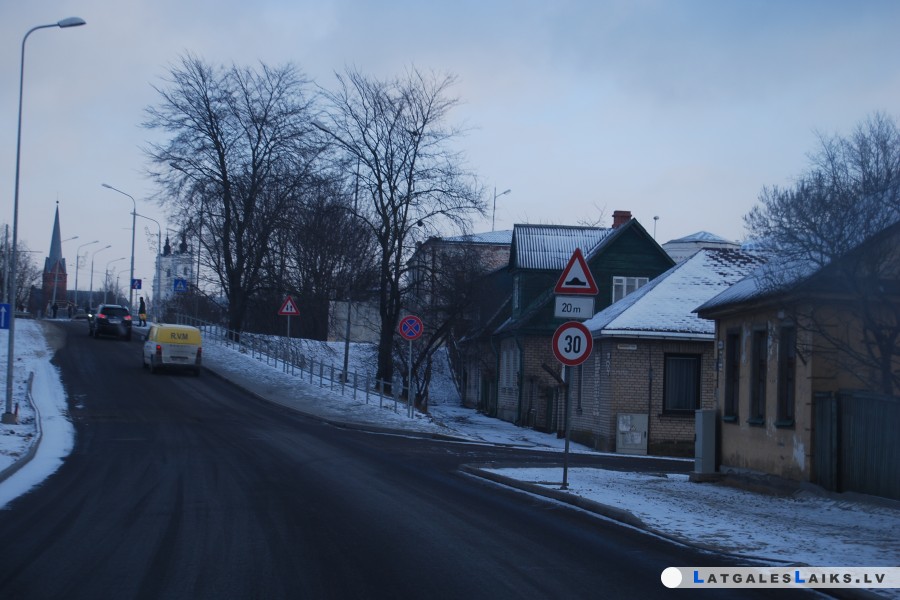 Autovadītājus nogurdina “tramplīni”