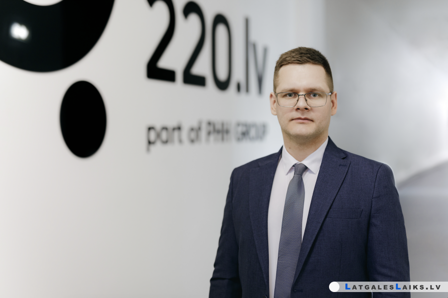 220.lv Daugavpilī nodrošina bezmaksas piegādes uz pakomātiem un ar kurjeru