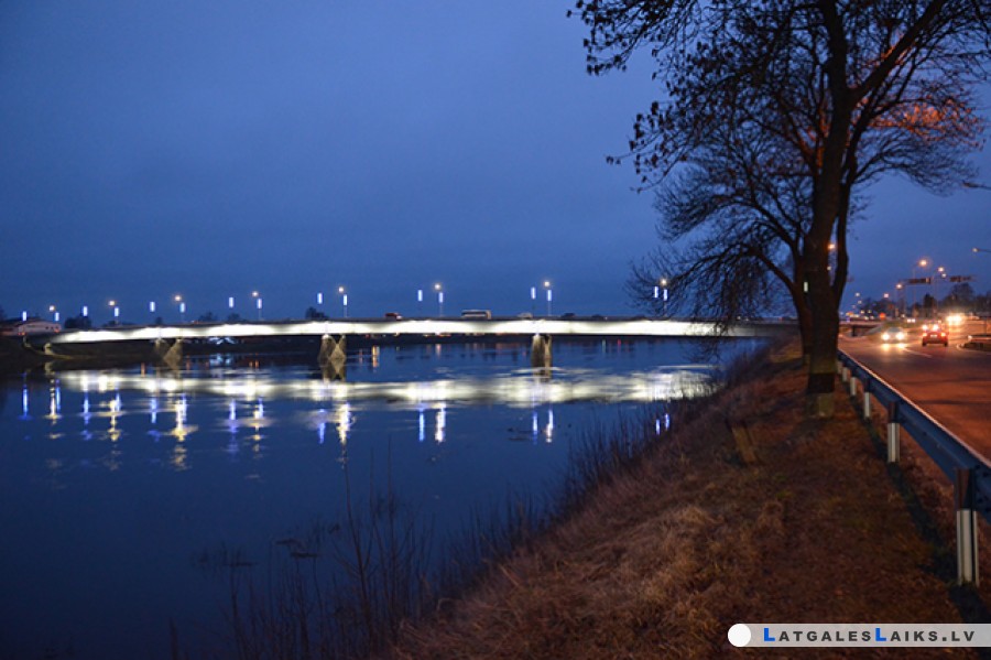 Ūdens līmenis Daugavā nedaudz stabilizējies