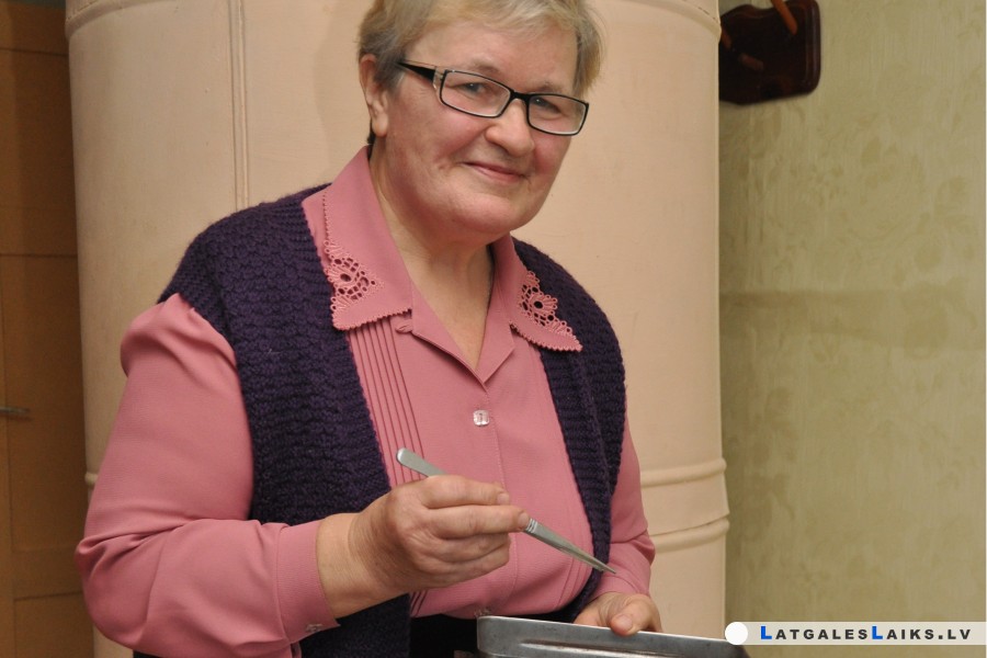 Daktere Aikāsāp Anna Sprūģe