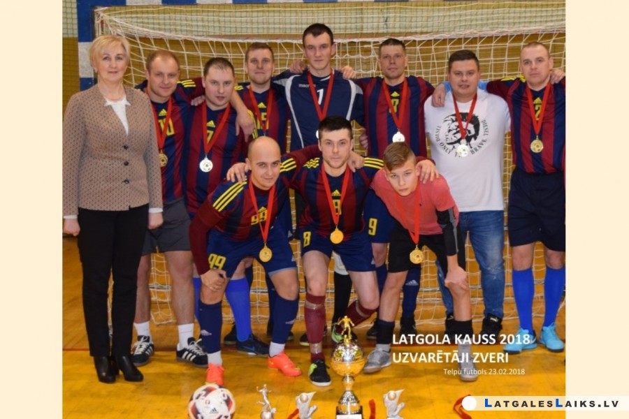 Šogad telpu futbola turnīrā uzvar “Zveri”