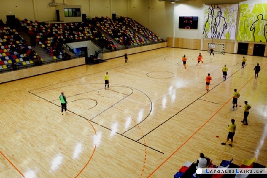 Telpu futbola čempionātā sākas „play-off”