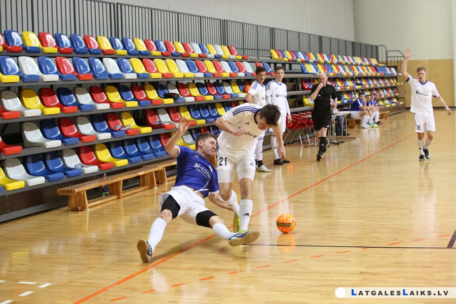 Notikušas divas „play-off” kārtas