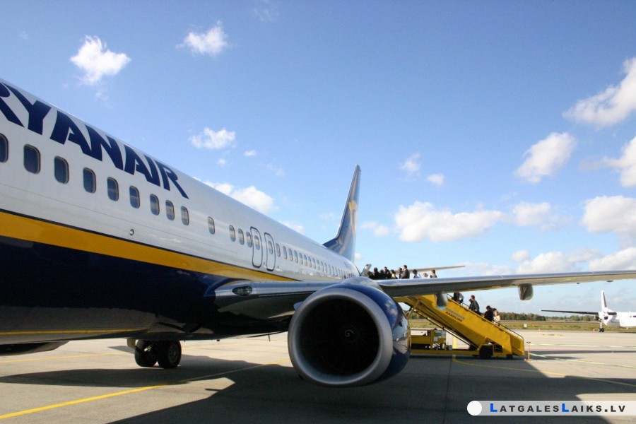 Latvijas mazākās aviokompānijas kļūst arvien pamanāmākas