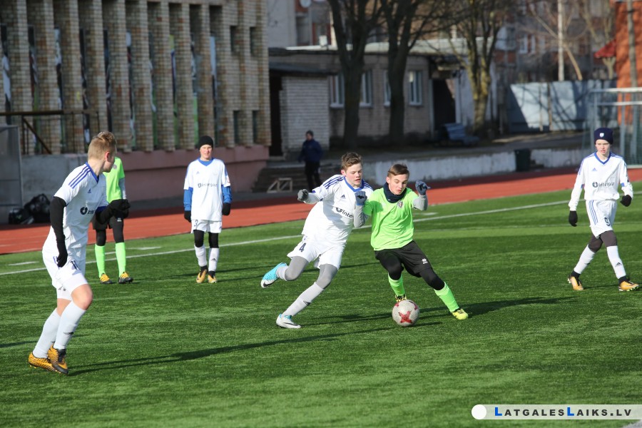 Futbola maratonu „Daugavpils” sāk ar uzvaru