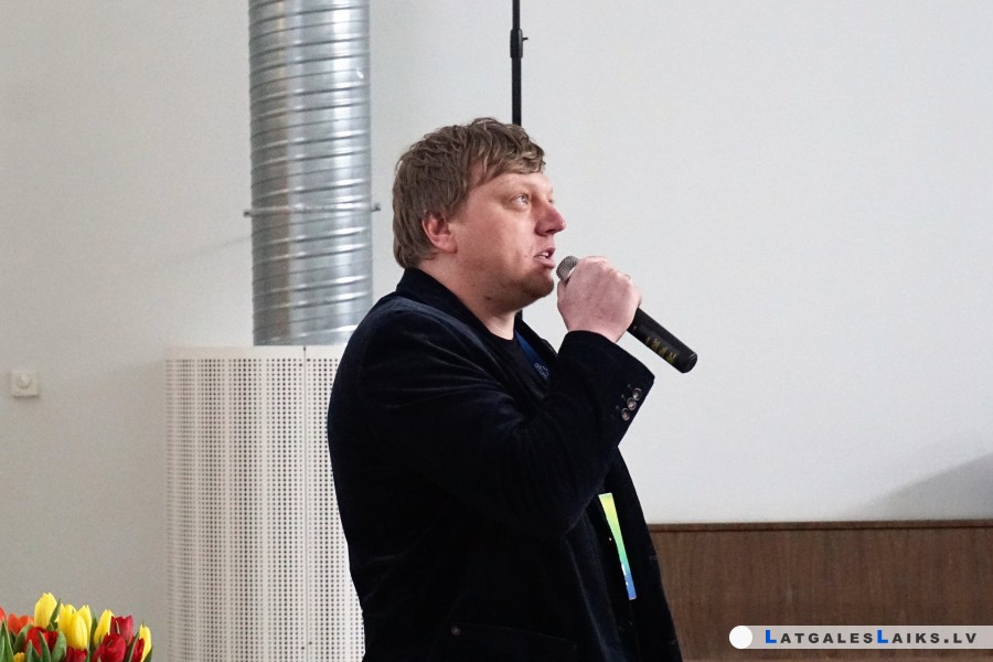 photo.jpg