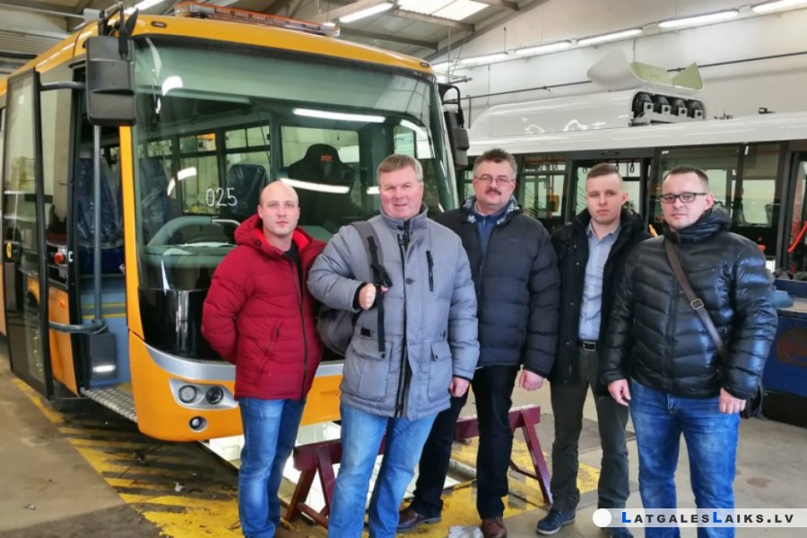 Elektrobusus Rēzeknei komplektē Čehijā