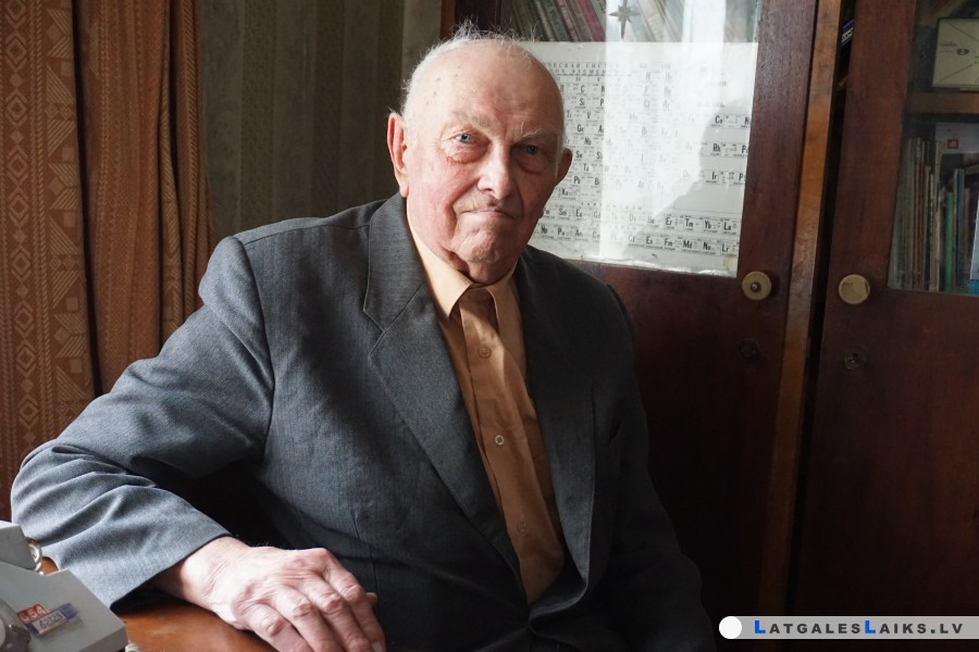 Ķīmijas skolotāja dzīves formulas