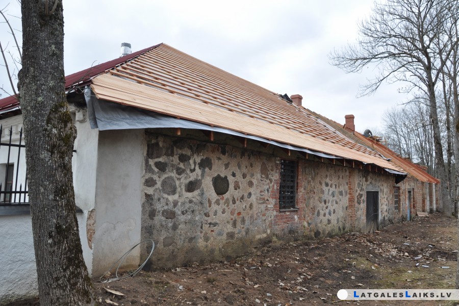 Krāslavas pils staļļus piepilda ar jaunu saturu