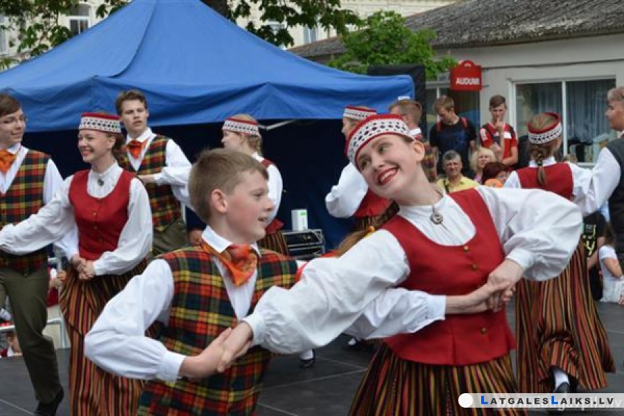 Daugavpilī notiks bērnu tautas deju festivāls
