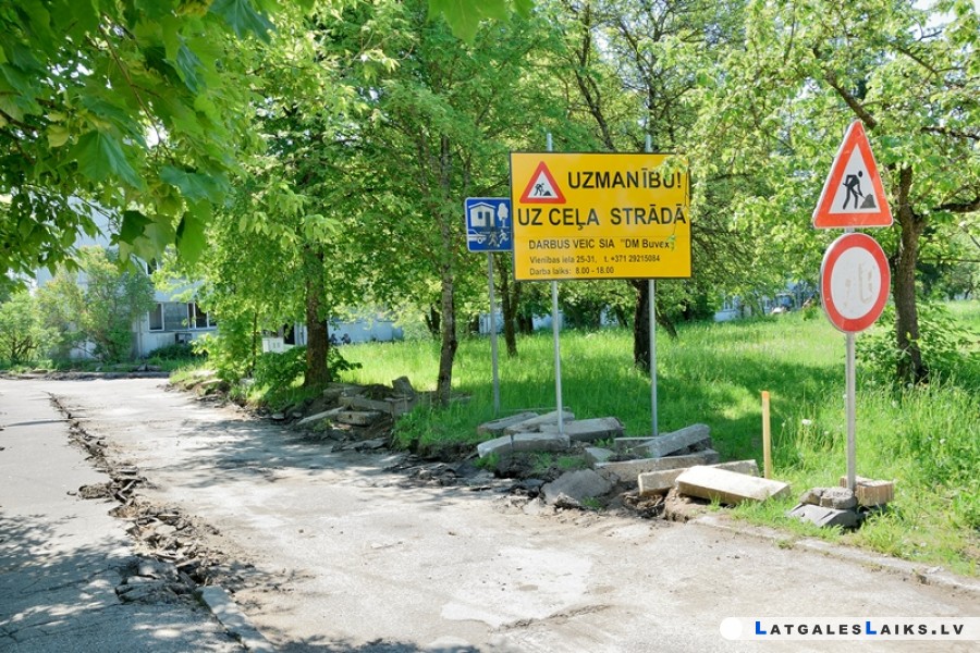 Remontē Daugavas ielu Kraujas ciemā