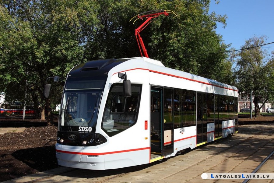 Drošības policija atļāva pirkt tramvajus