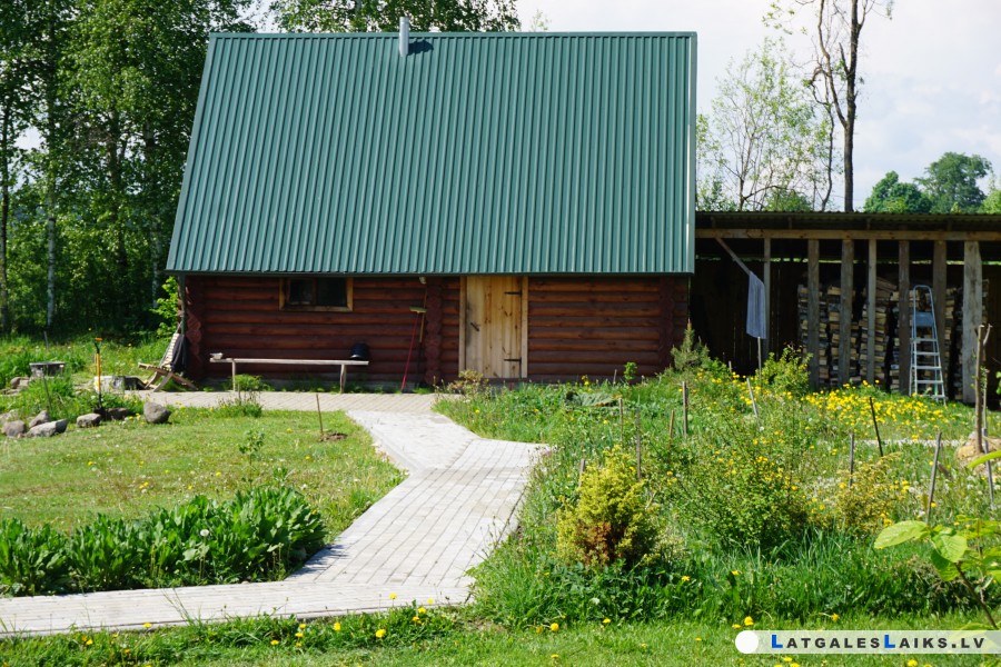 photo.jpg