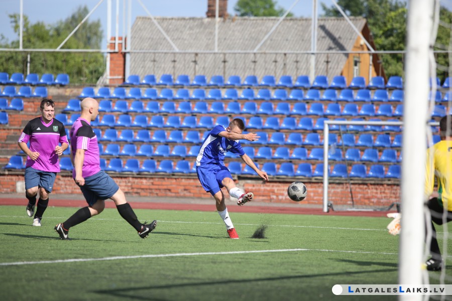 „Daugavpils 2” futbolisti – čempionāta līderi