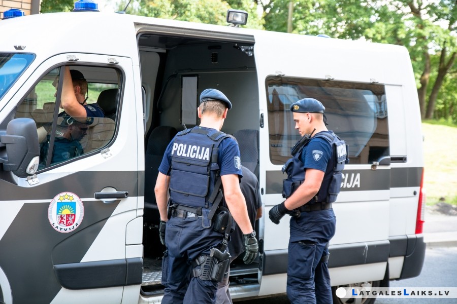 Līgo un Jāņu dienā šogad pieķerti vairāk dzērājšoferi