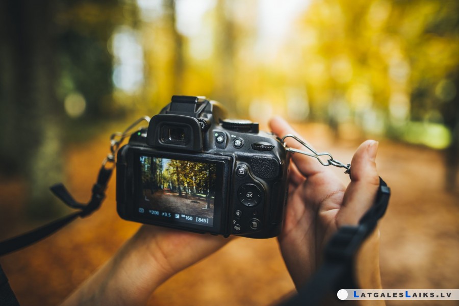 Jauniešus aicna piedalīties fotokonkursā “Es = Latvija”