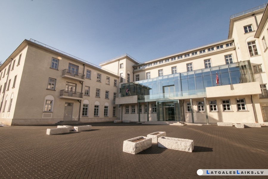 RTA absolvējuši 247 jaunie speciālisti