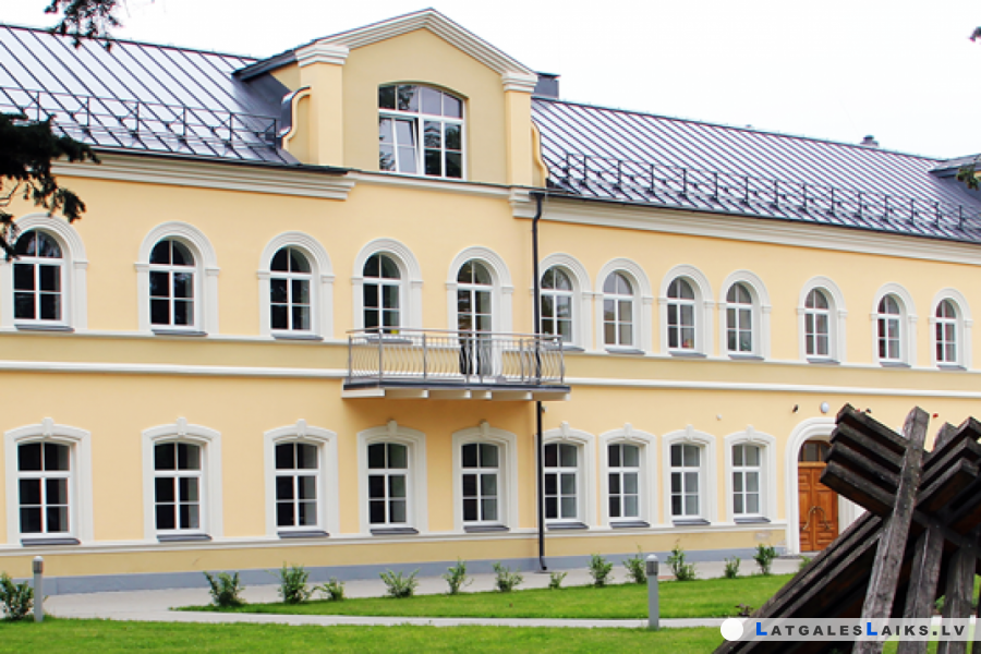 Saules skola jaunās mācību telpas atklās ar Daugavpils mākslinieku darbu izstādi