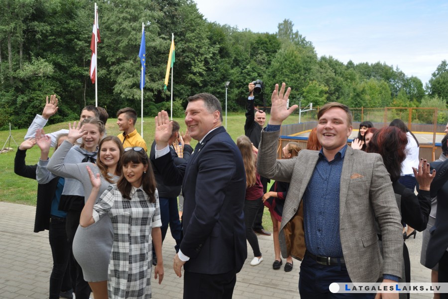 photo.jpg
