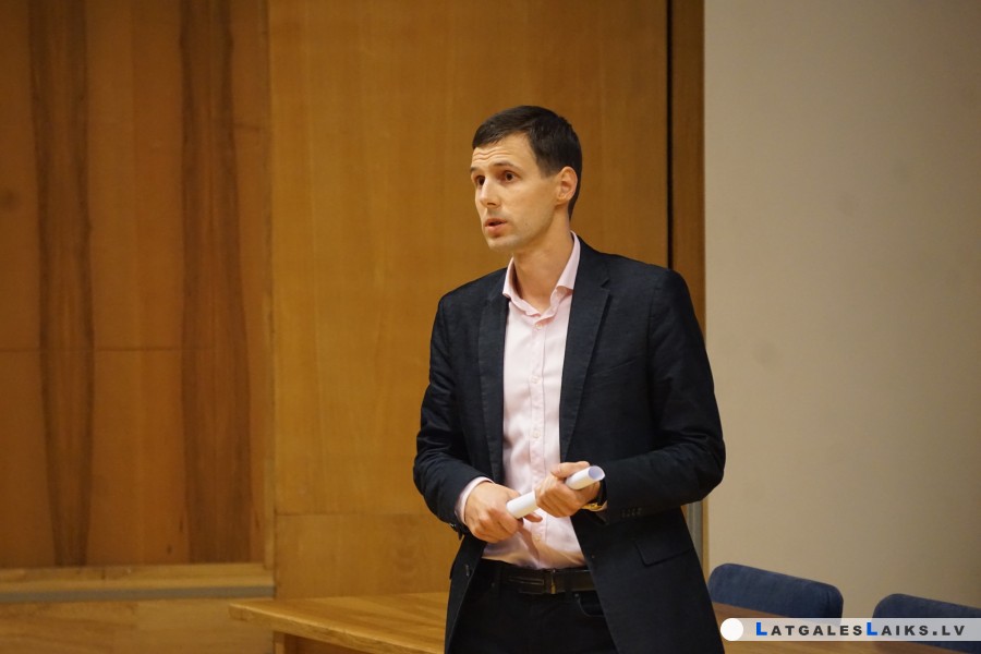 photo.jpg
