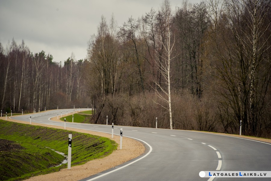 Atklāti autoceļa Krāslava–Preiļi–Madona atjaunotie posmi