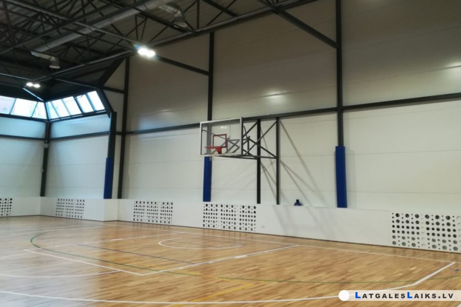 Noslēgušies būvdarbi Rēzeknes 2. vidusskolas sporta zālē