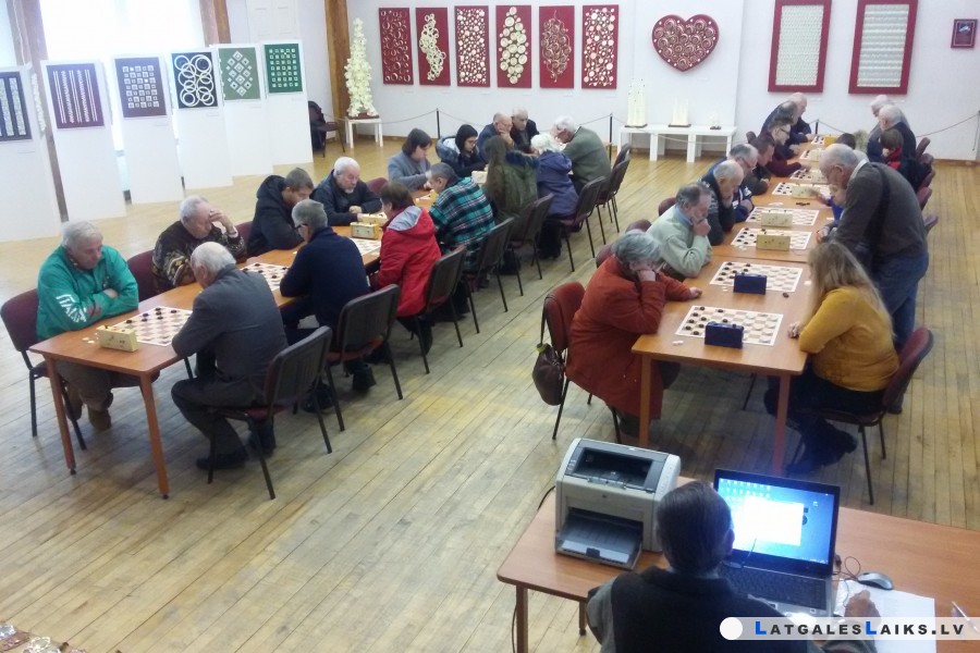 Dambretisti sacentās par Daugavpils novada kausu