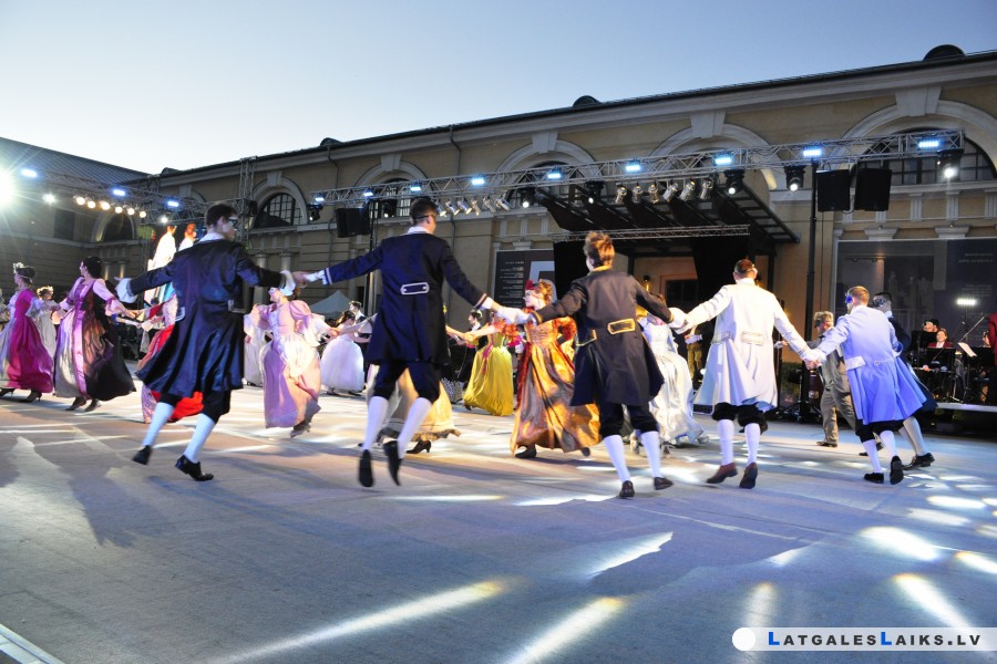 Daugavpils cietoksnī notiks Humora un satīras balle