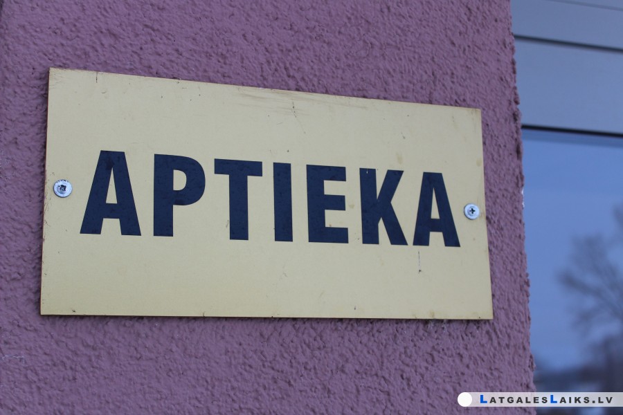 Lauku aptiekas strādā izdzīvošanas režīmā