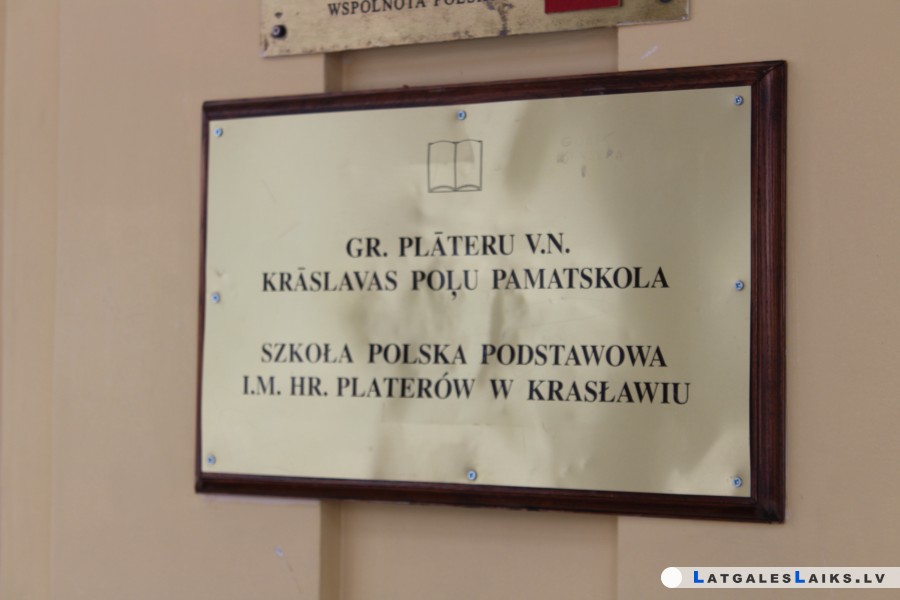 Polijas un Latvijas ministre sola atbalstīt poļu pamatskolu Krāslavā
