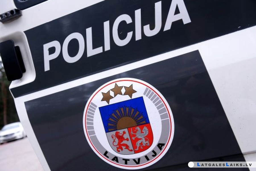 Aizturēts ieroča un elektroinstrumentu zaglis
