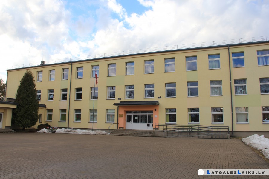 Kritēriju dēļ skolas var zaudēt ģimnāzijas statusu