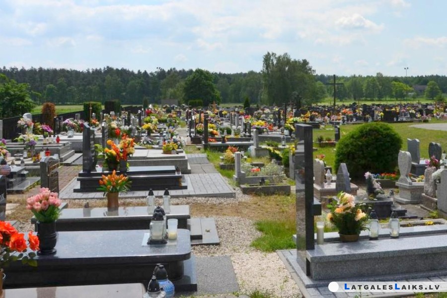 Iegādāties kapavietu dzīves laikā nevarēs