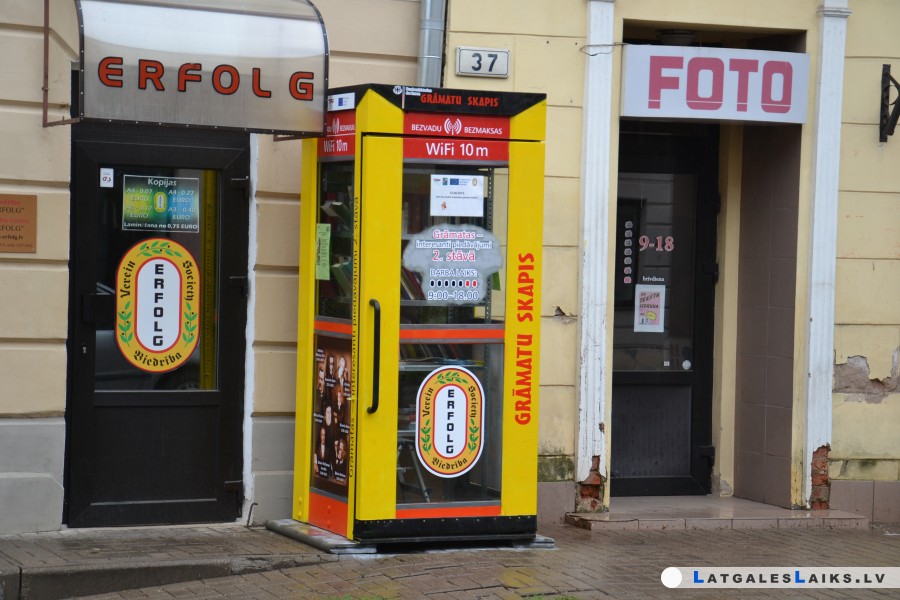 Daugavpilī atklāts publiskais grāmatu skapis