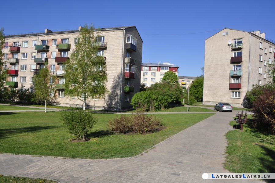 Dzīvojamās mājas turpina atteikties no DDzKSU pakalpojumiem