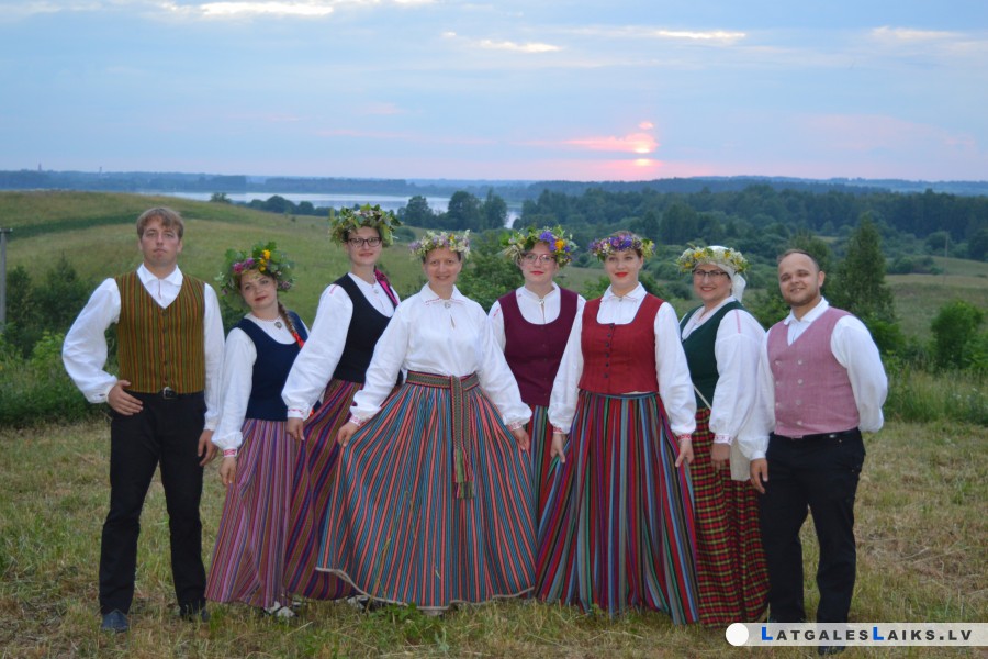 photo.jpg