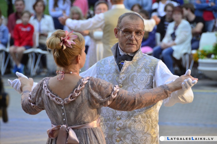 Daugavpilī notiks balle ampīra stilā